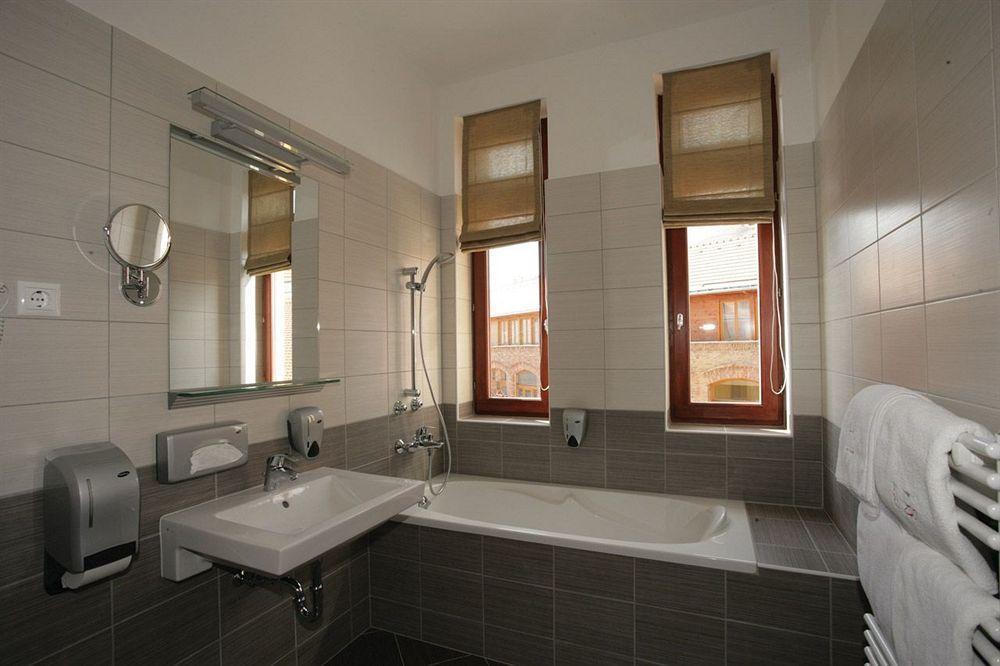 Boutique Sopianae Готель