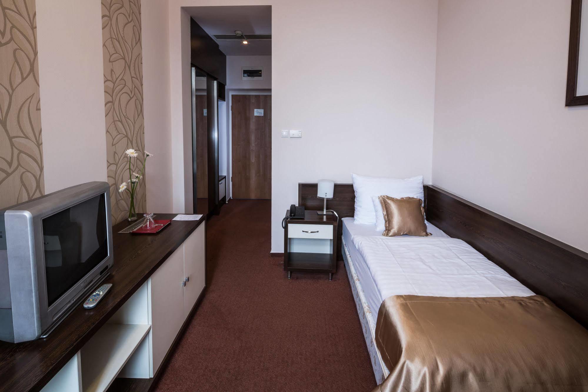 Boutique Sopianae Готель 3*